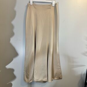 H&M Champagne Flowy Skirt